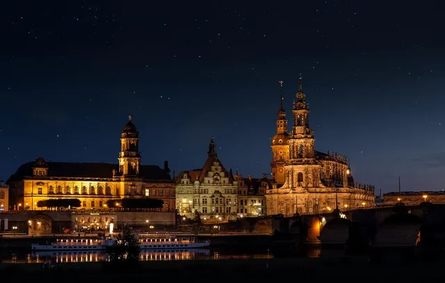 GERMANY: HOTEL 5*  (1 NIGHT) FOR 16 EUROS P/P