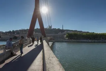 Know better the city of Lyon (France) by Virtual tour