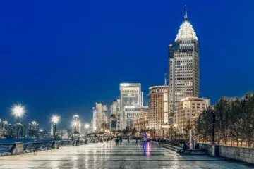 Know better the city of Shanghai (China) by Virtual tour